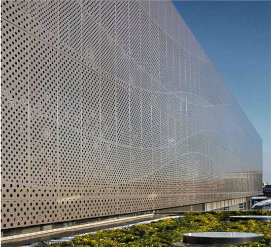 ���̰���