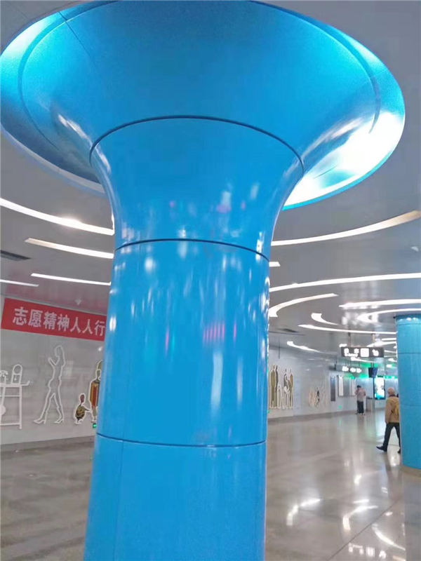 ���̰���