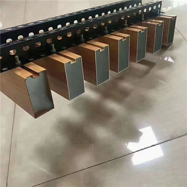 �X��ͨ���