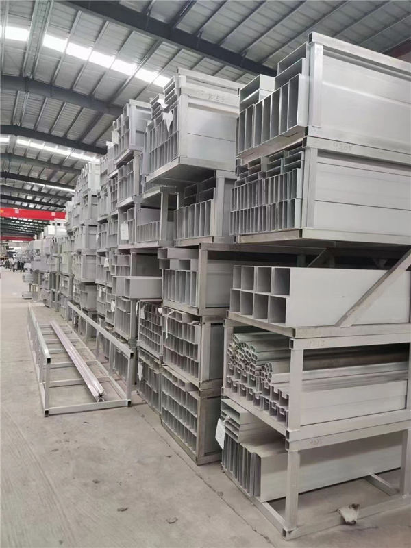 �X��ͨ���